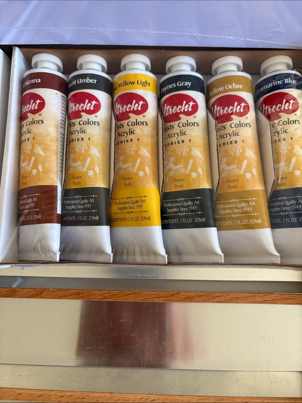 NEW!! UTRECHT wooden acrylic paint box with 12 acrylic paints and brushes - Picture 6 of 12